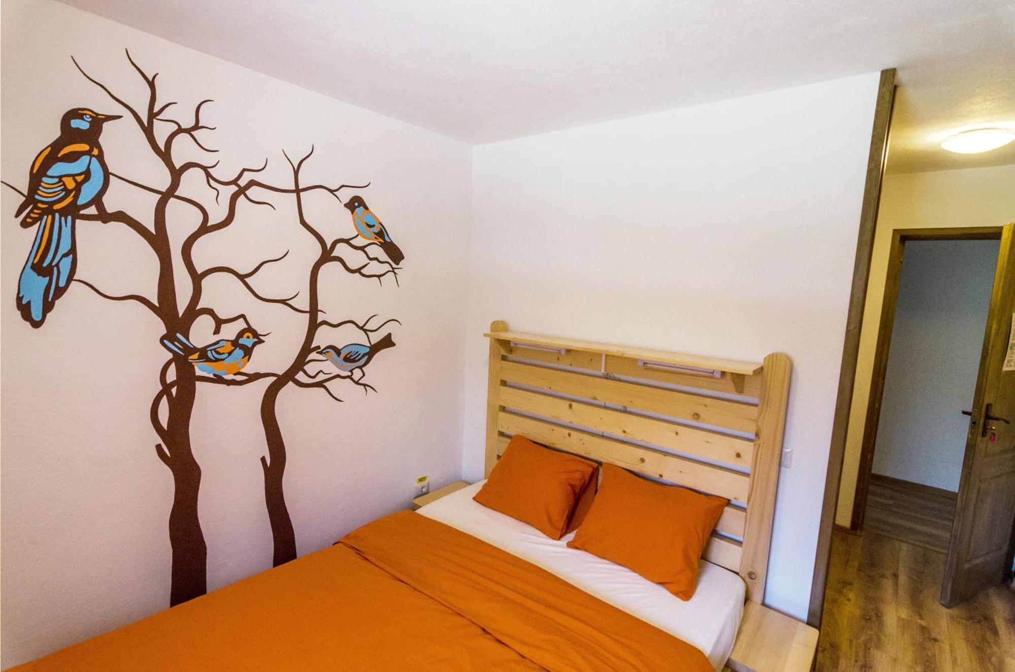 Activ Parc Hotel Negresti Phòng bức ảnh